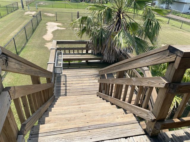 16647 John Silver Road, Jamaica Beach, TX 77554