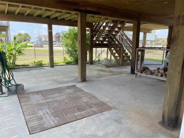 16647 John Silver Road, Jamaica Beach, TX 77554