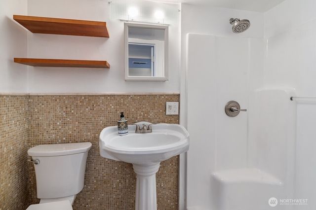 4831 S Holly Street, Seattle, WA 98118
