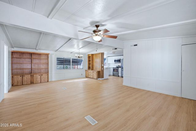 10951 N 91ST Avenue 148, Peoria, AZ 85345