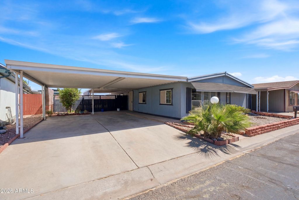 10951 N 91ST Avenue 148, Peoria, AZ 85345 — photo 2