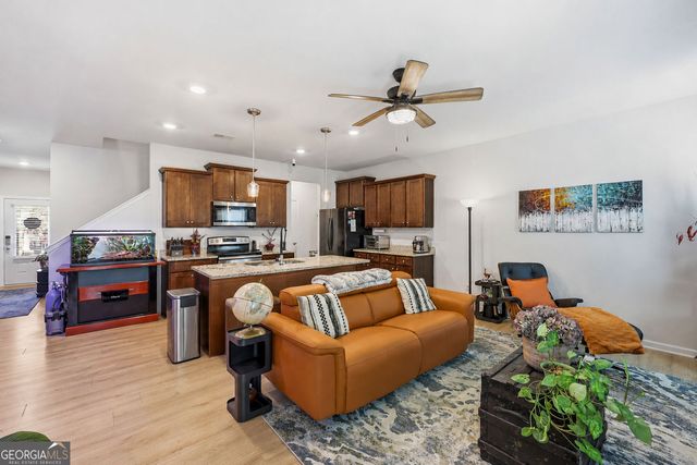 3642 Abbey Way, Gainesville, GA 30507