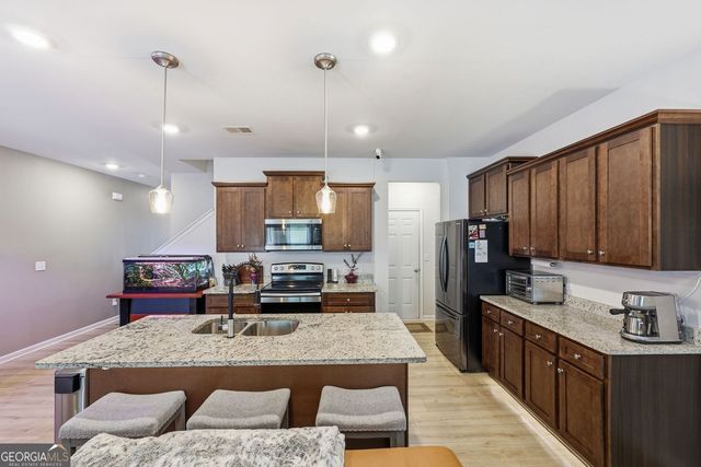3642 Abbey Way, Gainesville, GA 30507