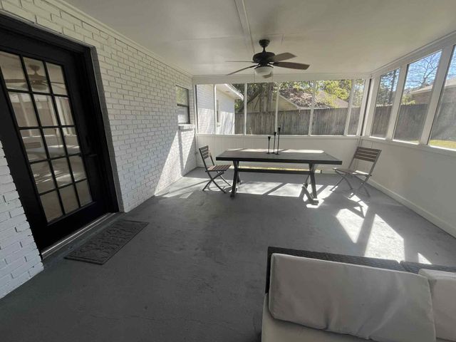 411 Whispering Pines, Hattiesburg, MS 39402