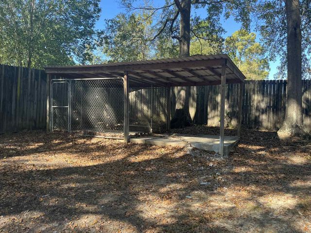 411 Whispering Pines, Hattiesburg, MS 39402