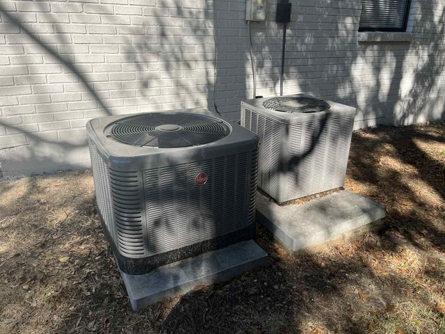 411 Whispering Pines, Hattiesburg, MS 39402