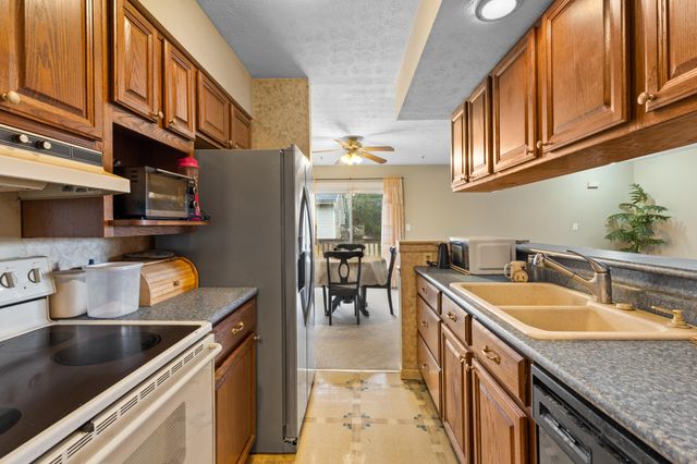 1070 Oakgrove Court, 4, Independence, KY 41051