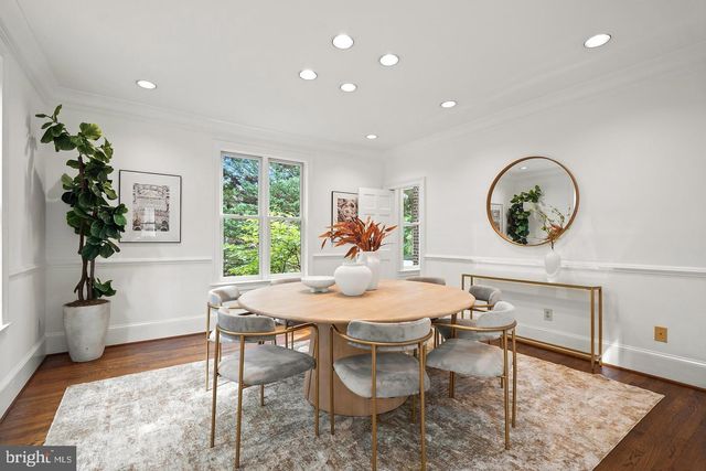 4753 RESERVOIR RD NW, Washington, DC 20007