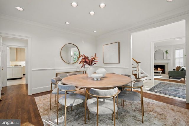 4753 RESERVOIR RD NW, Washington, DC 20007