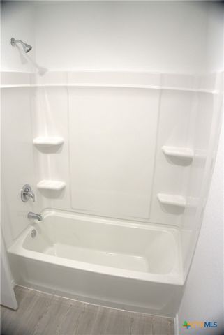 809 Riviera Court, Seguin, TX 78155