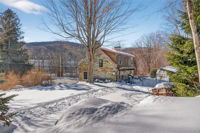 168 Old Route 55, Pawling, NY 12564