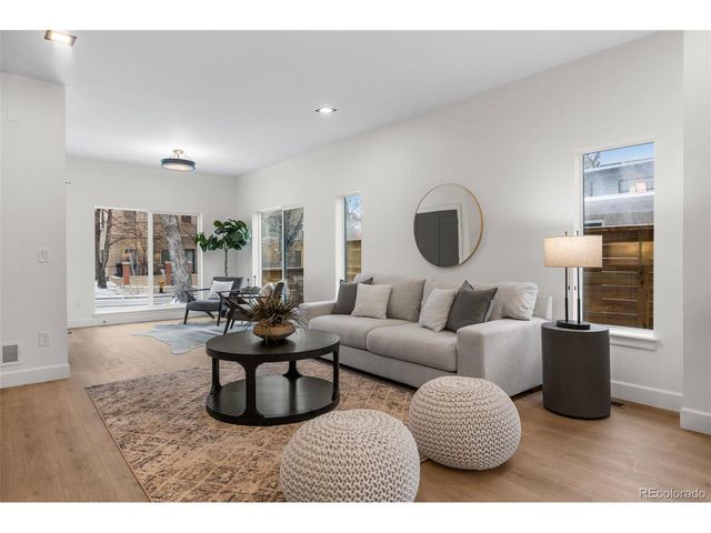 537 Josephine St, Denver, CO 80206