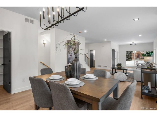 537 Josephine St, Denver, CO 80206