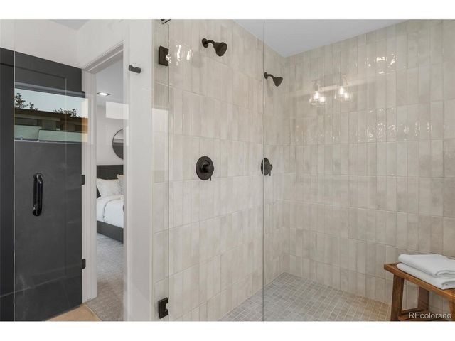 537 Josephine St, Denver, CO 80206