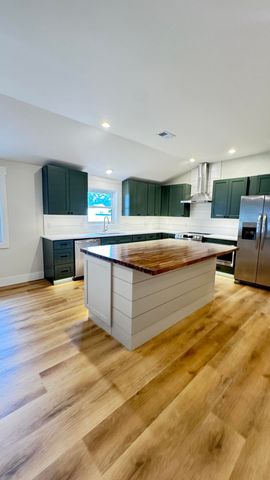 4598 Cottageville Highway, Round O, SC 29474