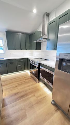 4598 Cottageville Highway, Round O, SC 29474