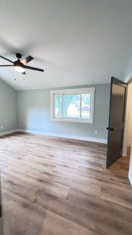 4598 Cottageville Highway, Round O, SC 29474