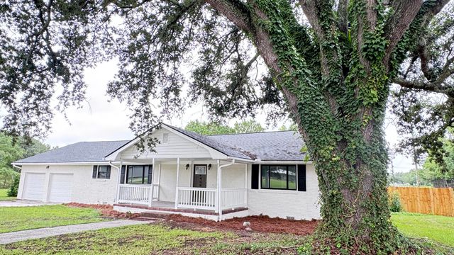 4598 Cottageville Highway, Round O, SC 29474
