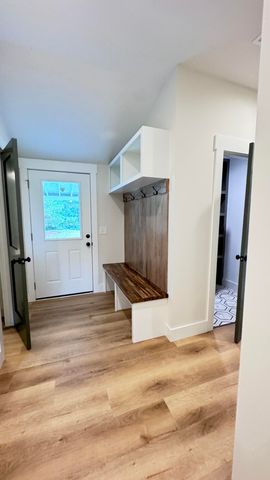 4598 Cottageville Highway, Round O, SC 29474