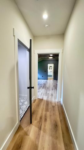 4598 Cottageville Highway, Round O, SC 29474