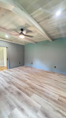 4598 Cottageville Highway, Round O, SC 29474
