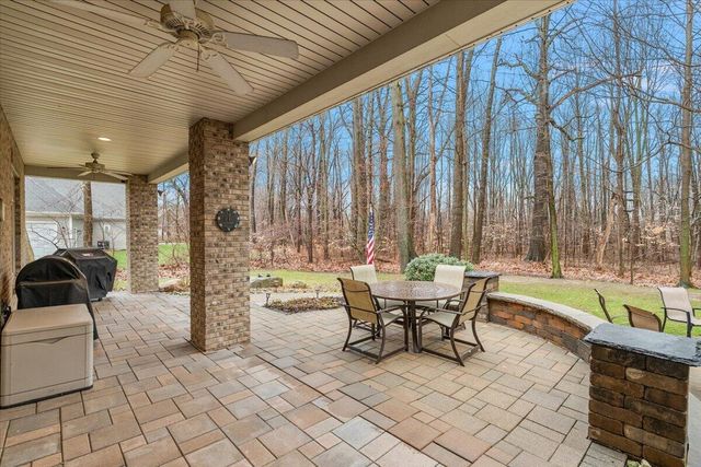 2666 Heritage Way, Stevensville, MI 49127