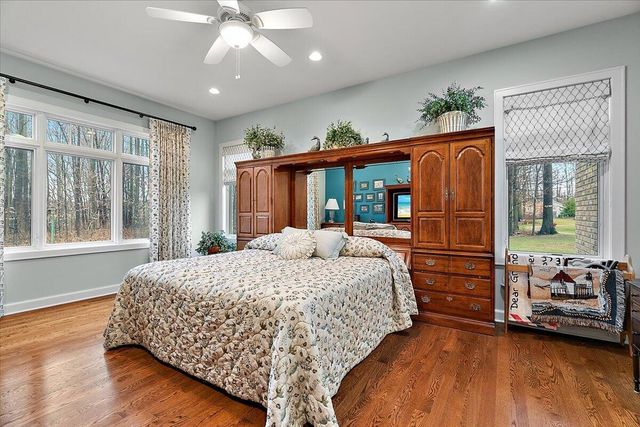 2666 Heritage Way, Stevensville, MI 49127