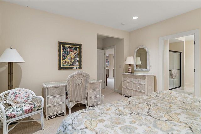 2666 Heritage Way, Stevensville, MI 49127