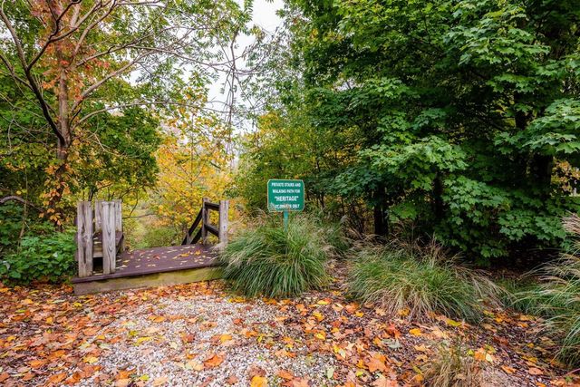 2666 Heritage Way, Stevensville, MI 49127