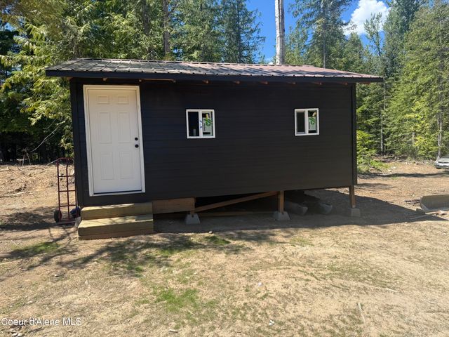 3667 Upper Gold Creek Rd, Sandpoint, ID 83864
