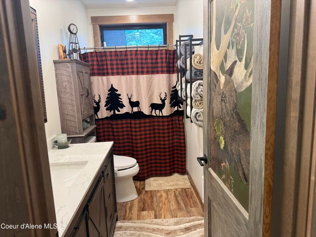 3667 Upper Gold Creek Rd, Sandpoint, ID 83864