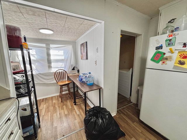 720 S 11th Street, Slaton, TX 79364