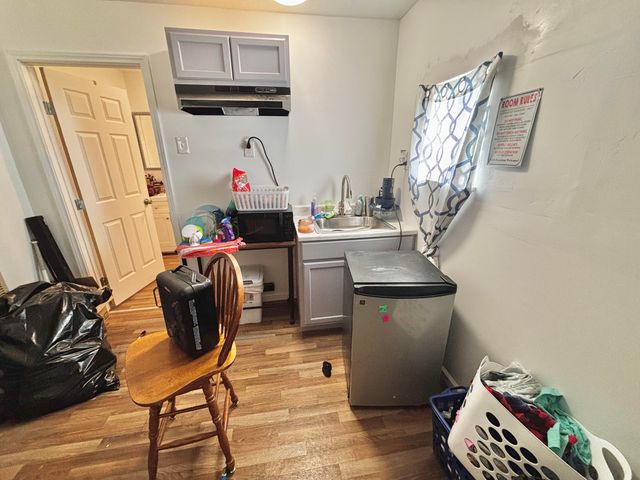 720 S 11th Street, Slaton, TX 79364