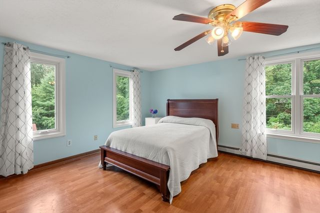 76 Ellisville Green, Plymouth, MA 02360