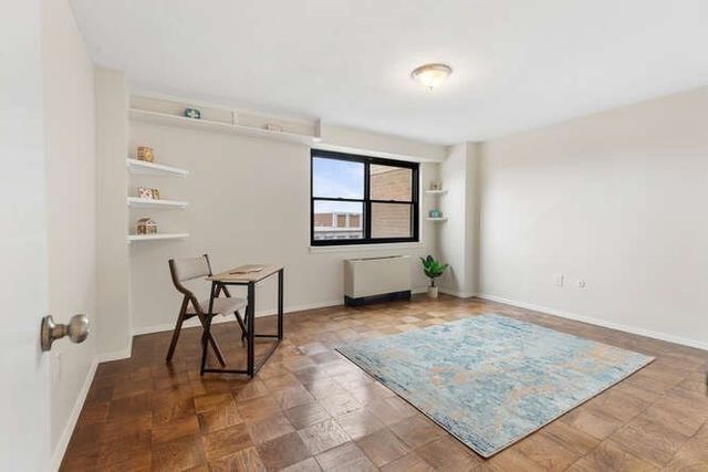 2 Hawthorne Pl 16M, Boston, MA 02114