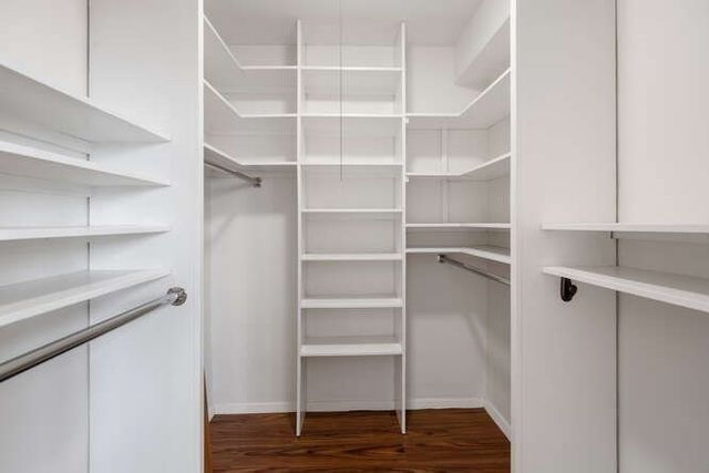 2 Hawthorne Pl 16M, Boston, MA 02114