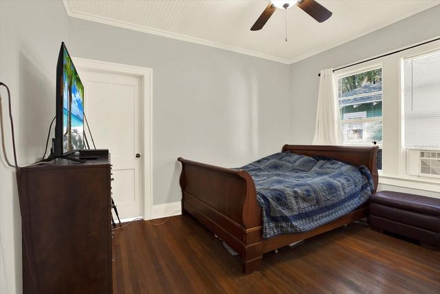 1414 E PARIS STREET, Tampa, FL 33604