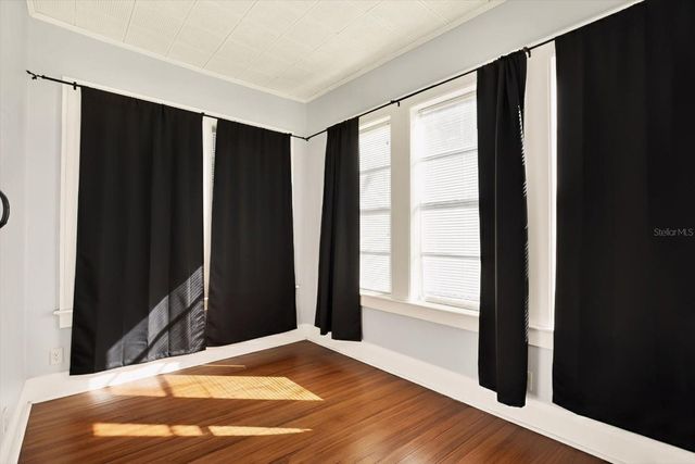 1414 E PARIS STREET, Tampa, FL 33604