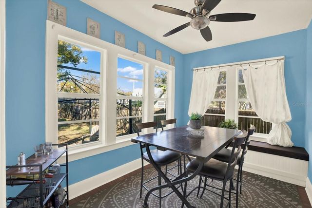 1414 E PARIS STREET, Tampa, FL 33604