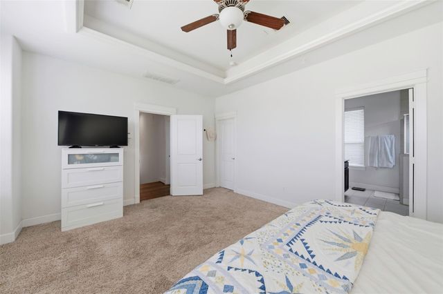 214 W 28th Street, Houston, TX 77008