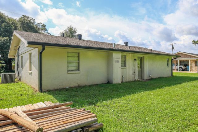 155 Ozia Skyline Drive, Houma, LA 70364