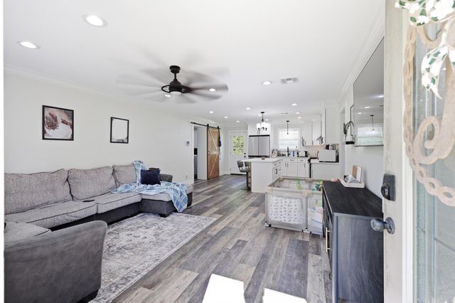 155 Ozia Skyline Drive, Houma, LA 70364