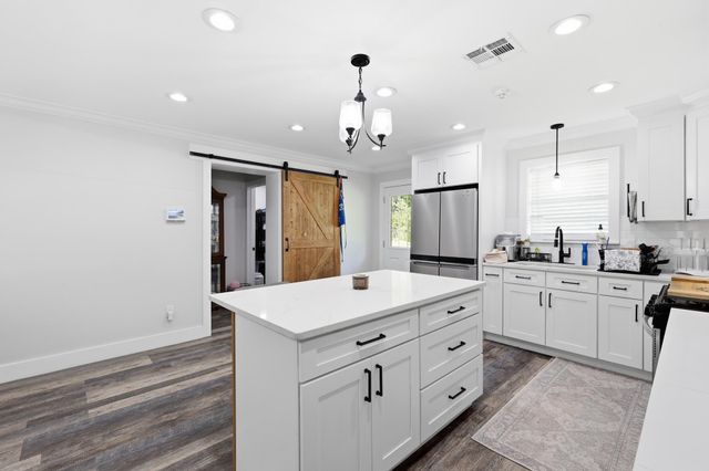 155 Ozia Skyline Drive, Houma, LA 70364