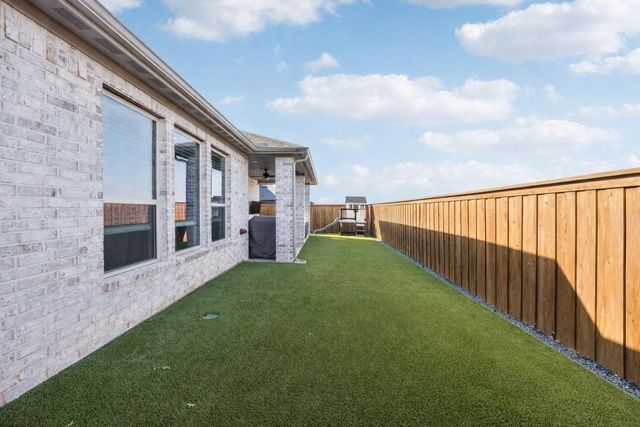 208 Castle Rock Drive, Melissa, TX 75454