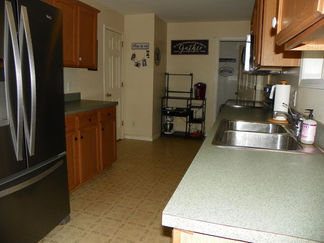 137 Durrell Road, Tamworth, NH 03886