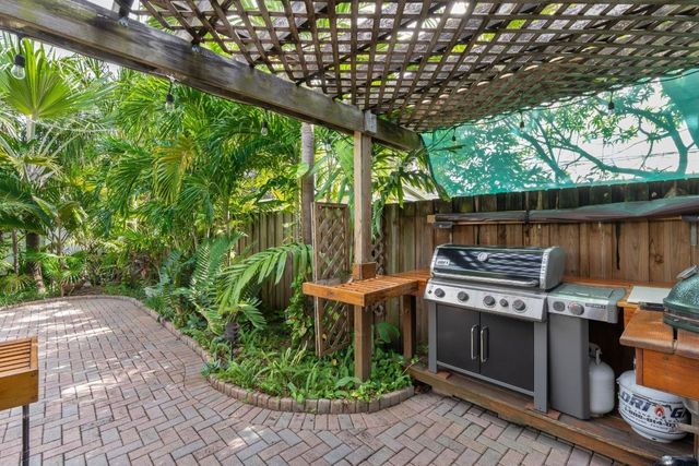 1624 Middle River Drive, Fort Lauderdale, FL 33305