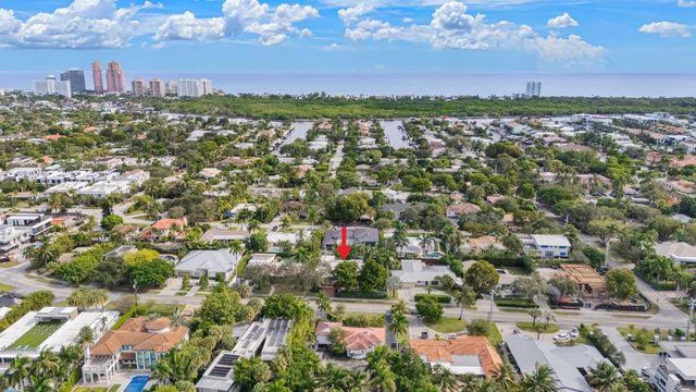 1624 Middle River Drive, Fort Lauderdale, FL 33305