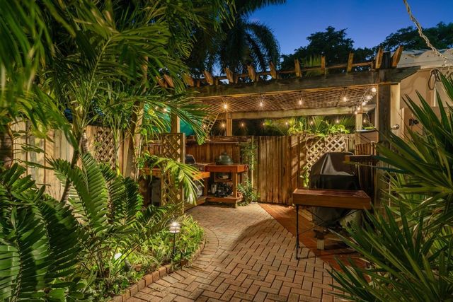 1624 Middle River Drive, Fort Lauderdale, FL 33305