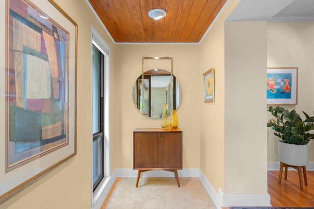 1624 Middle River Drive, Fort Lauderdale, FL 33305