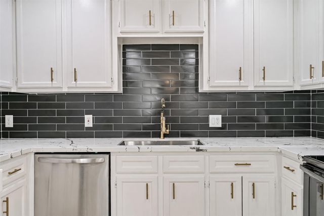 611 Munger Street, Pasadena, TX 77506